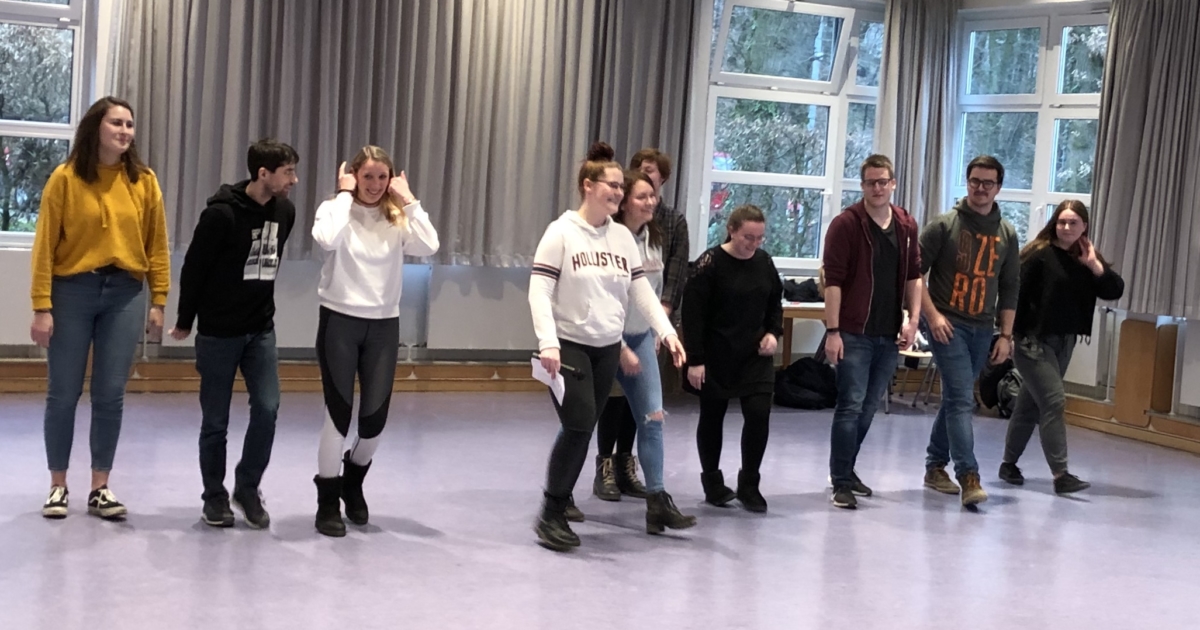Tanz- und Theaterprojekttag der Unterstufen
